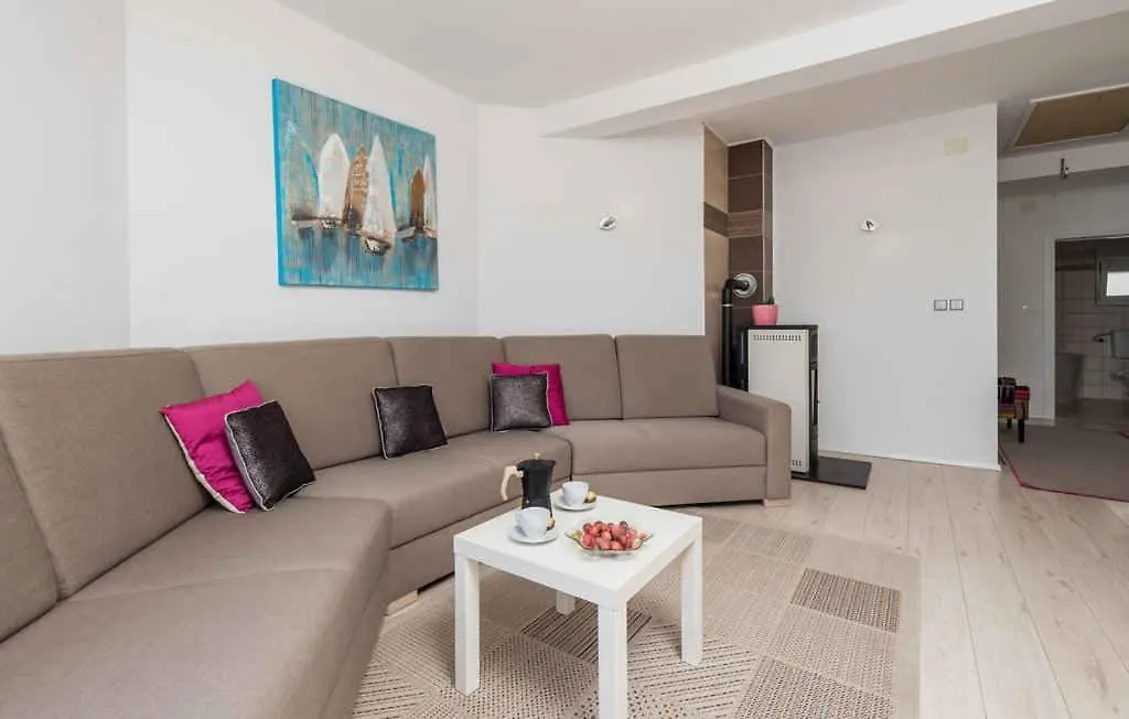 Holiday Home In Poljane 47618